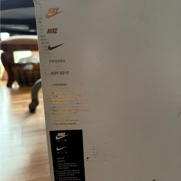 Jordan Air Mae
Celestine Blue (Women's) - Picture 8 of 16